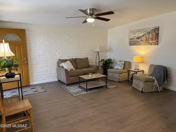 Tucson, AZ 85705,4153 N San Patricio Place