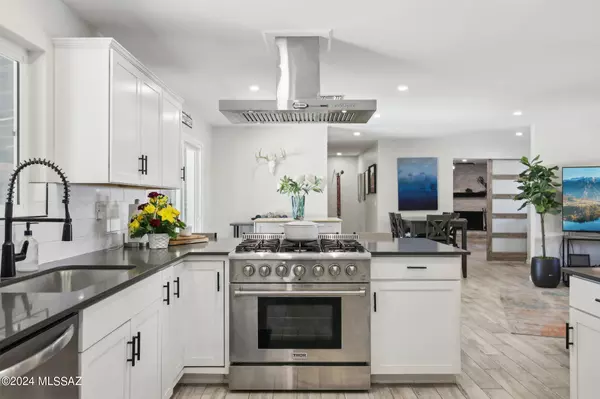 7822 E Lee Street Tucson, AZ 85715