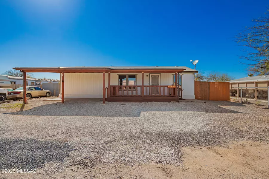 13427 N Warfield Circle, Marana, AZ 85658