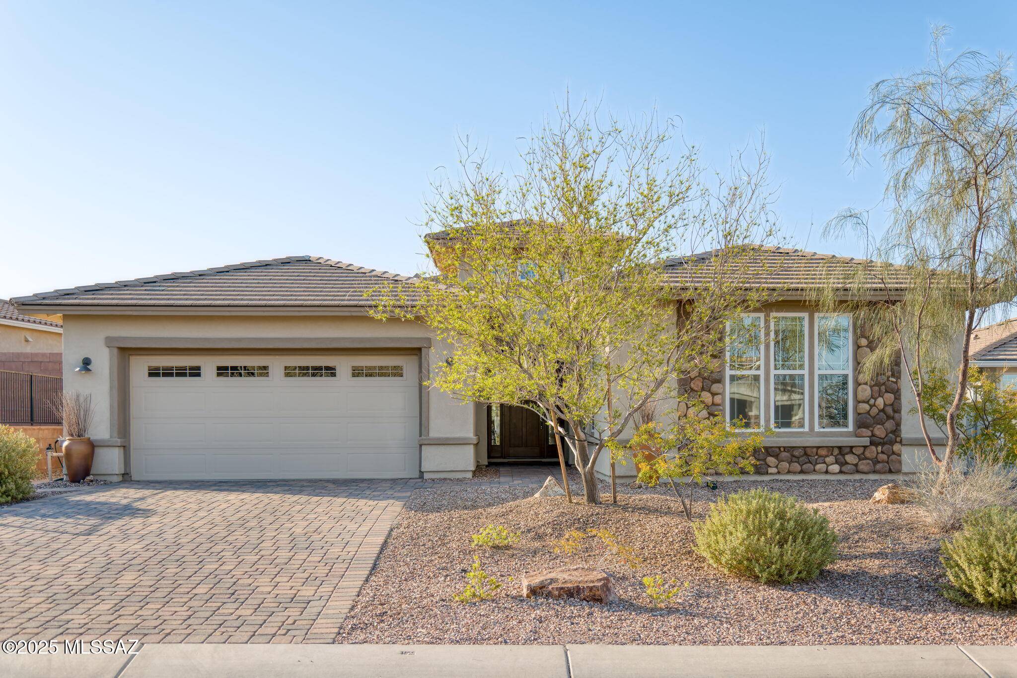 Marana, AZ 85658,7235 W Secret Bluff Ps