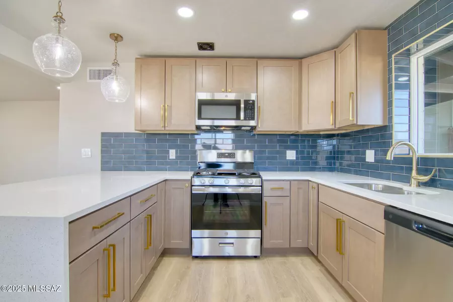 1545 N Magnolia Avenue, Tucson, AZ 85712