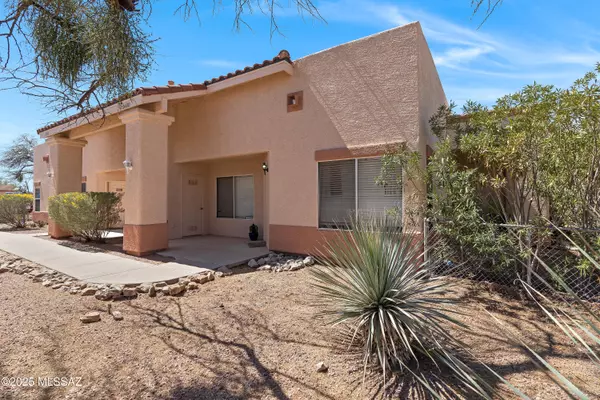 Green Valley, AZ 85614,1600 N Paseo La Tinaja