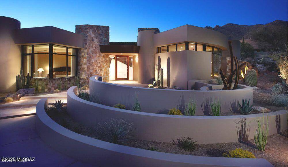 Tucson, AZ 85718,1327 E Desert Garden Drive