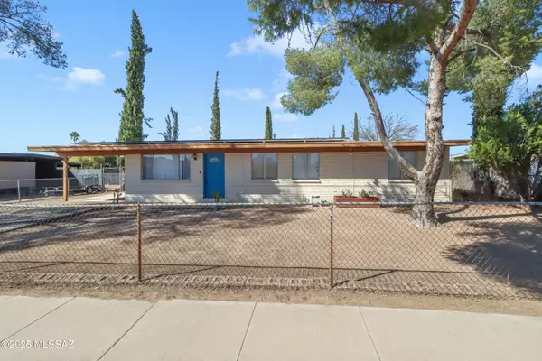 Tucson, AZ 85730,7231 E Pomegranate Street