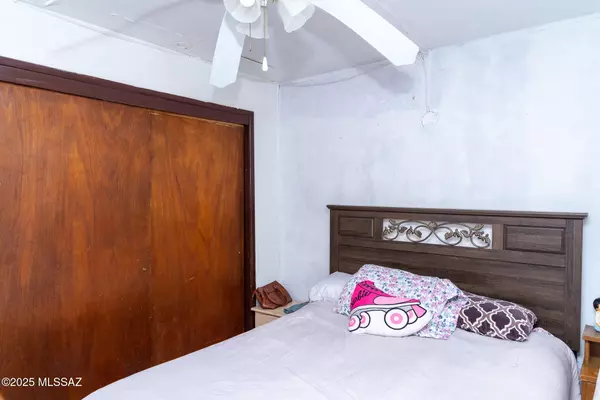 Nogales, AZ 85621,925 N Santa Cruz Street