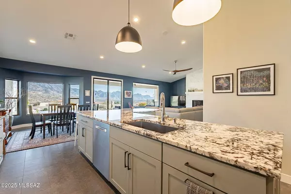 65221 E Diamond Ridge Court, Tucson, AZ 85739