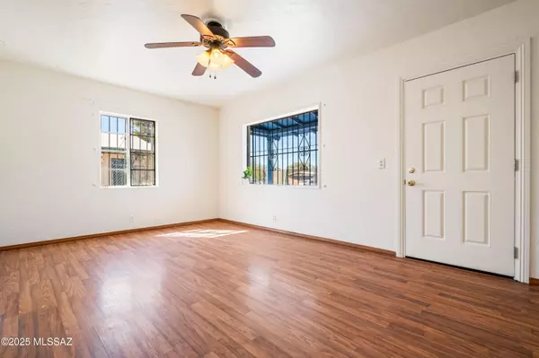 Tucson, AZ 85705,426 E Kelso Street