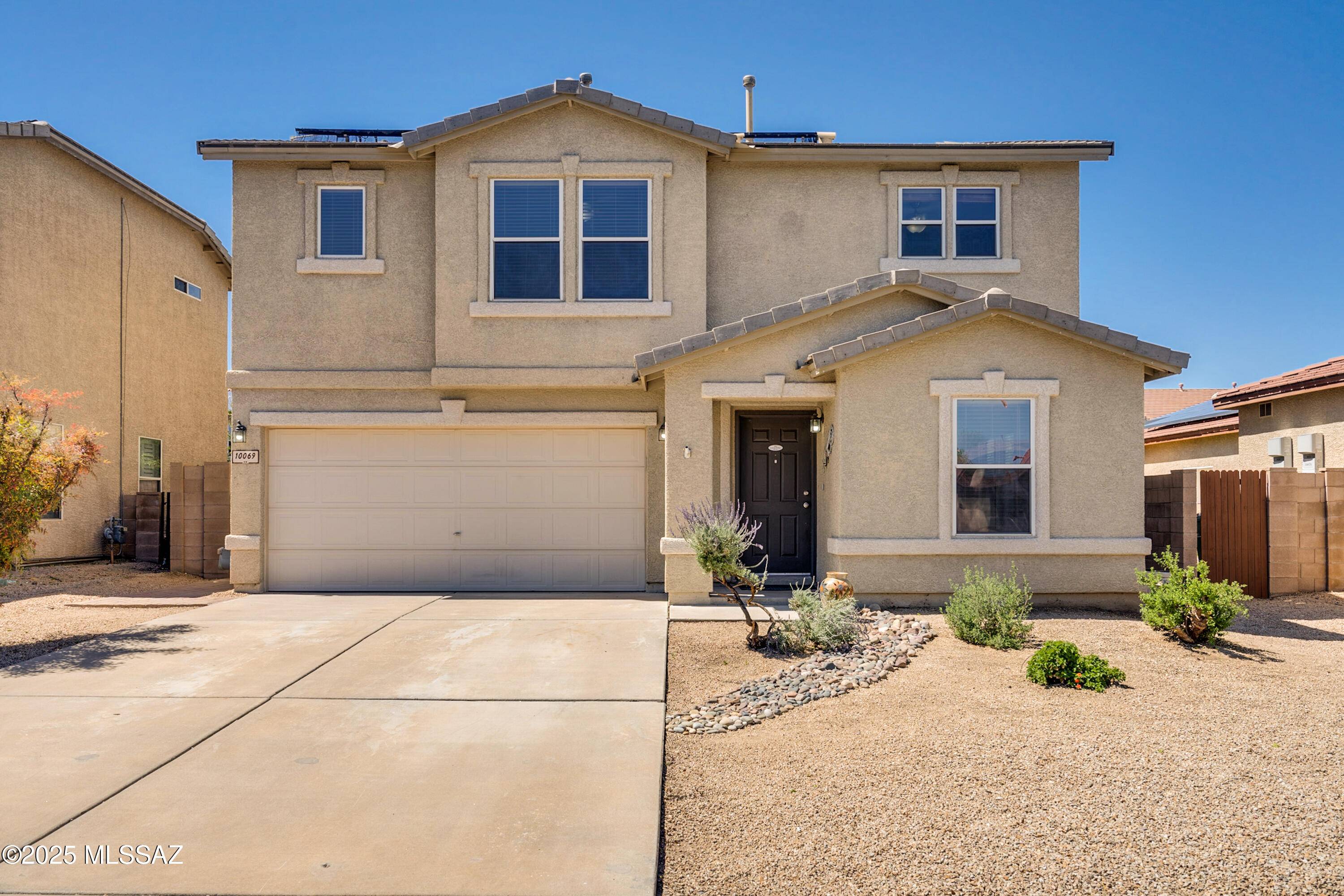 10069 N Blue Crossing Way, Tucson, AZ 85743