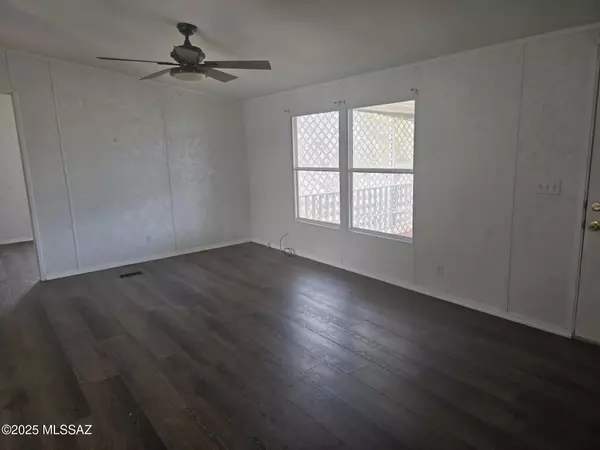 Benson, AZ 85602,3165 W Linda Lane