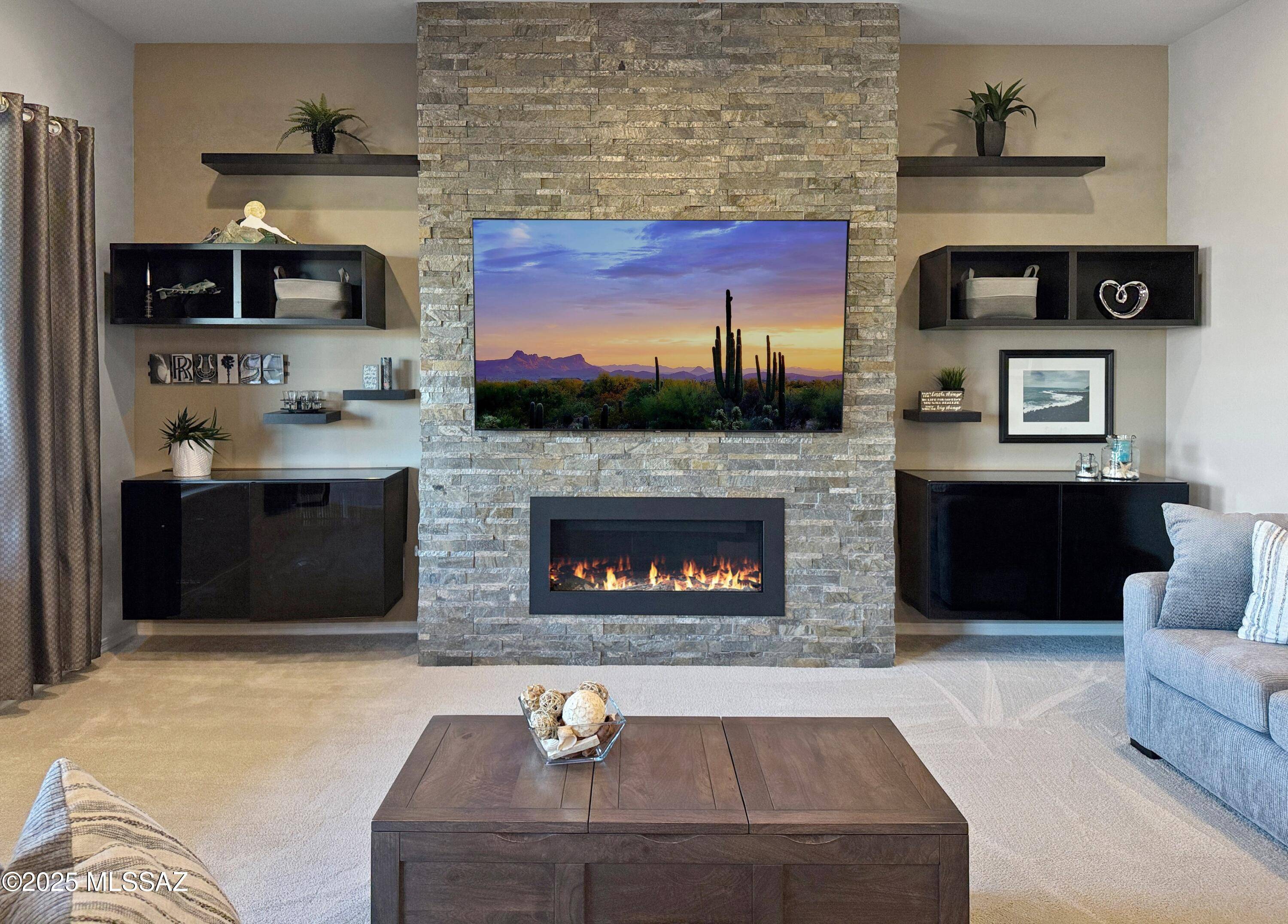 Tucson, AZ 85742,11830 N Renoir Way