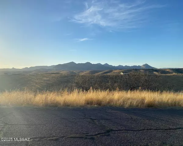 1266 Calle Cherokee  #28, Rio Rico, AZ 85648