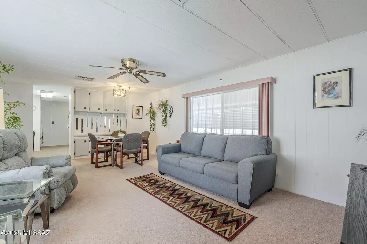 Tucson, AZ 85704,101 W River Road #70