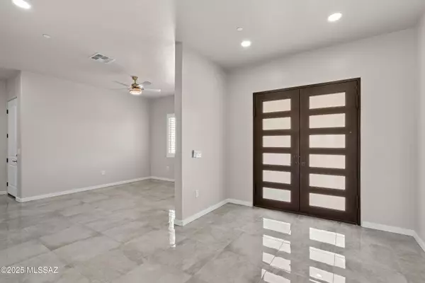 Tucson, AZ 85749,2891 N Wentworth Road
