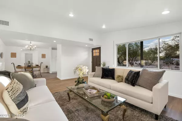 Tucson, AZ 85704,7222 N San Pasquale Avenue