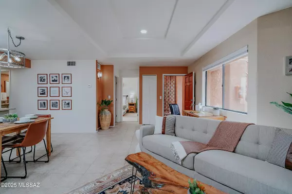 Tucson, AZ 85750,5051 N Sabino Canyon Road #1166