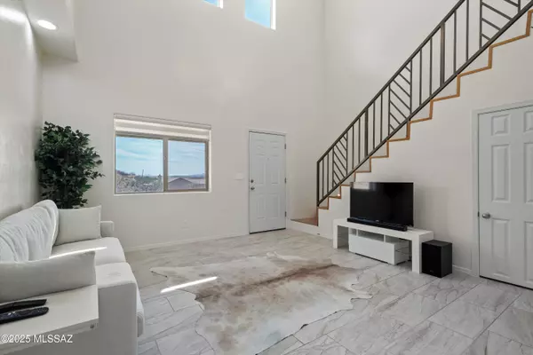 Rio Rico, AZ 85648,190 Circulo Silva