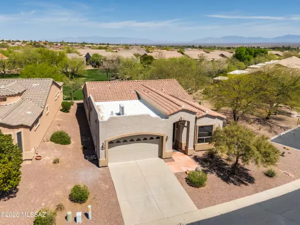Green Valley, AZ 85614,576 W Aspenwood Street