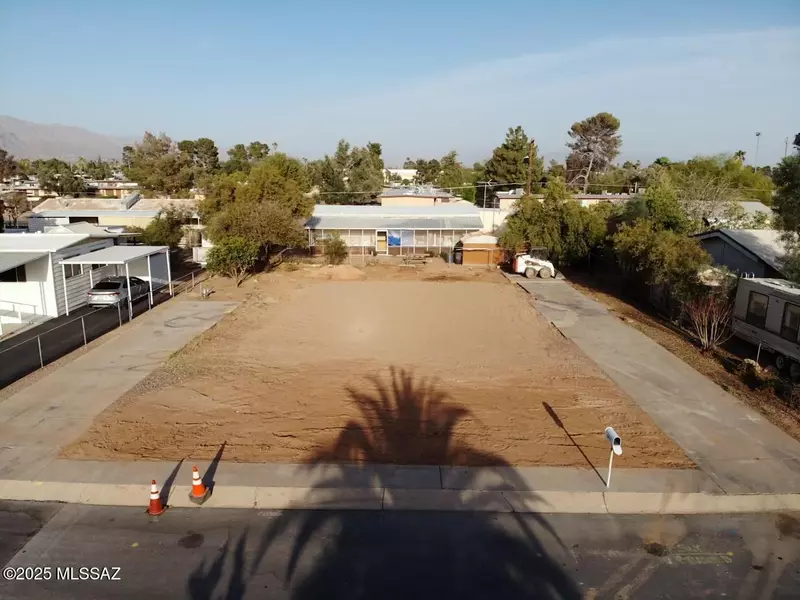 3918 N Midge Lane, Tucson, AZ 85705