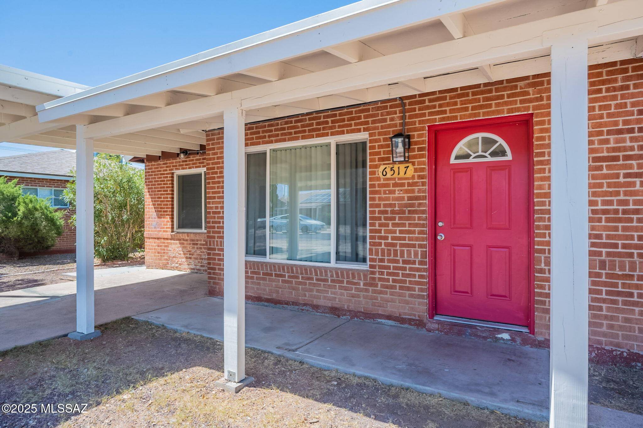 6517 E Cooper Street, Tucson, AZ 85710