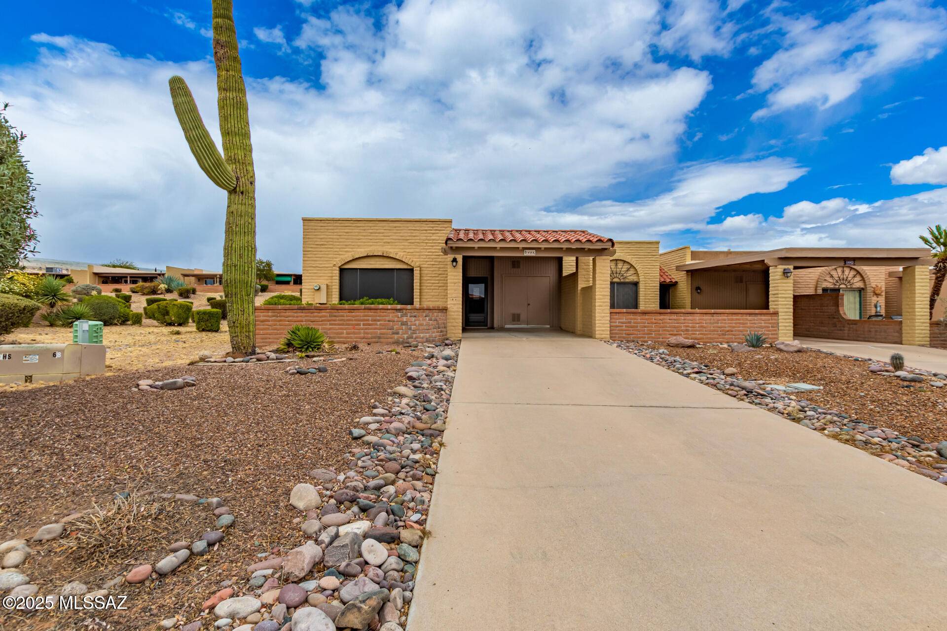 1446 Via De Roma, Green Valley, AZ 85622