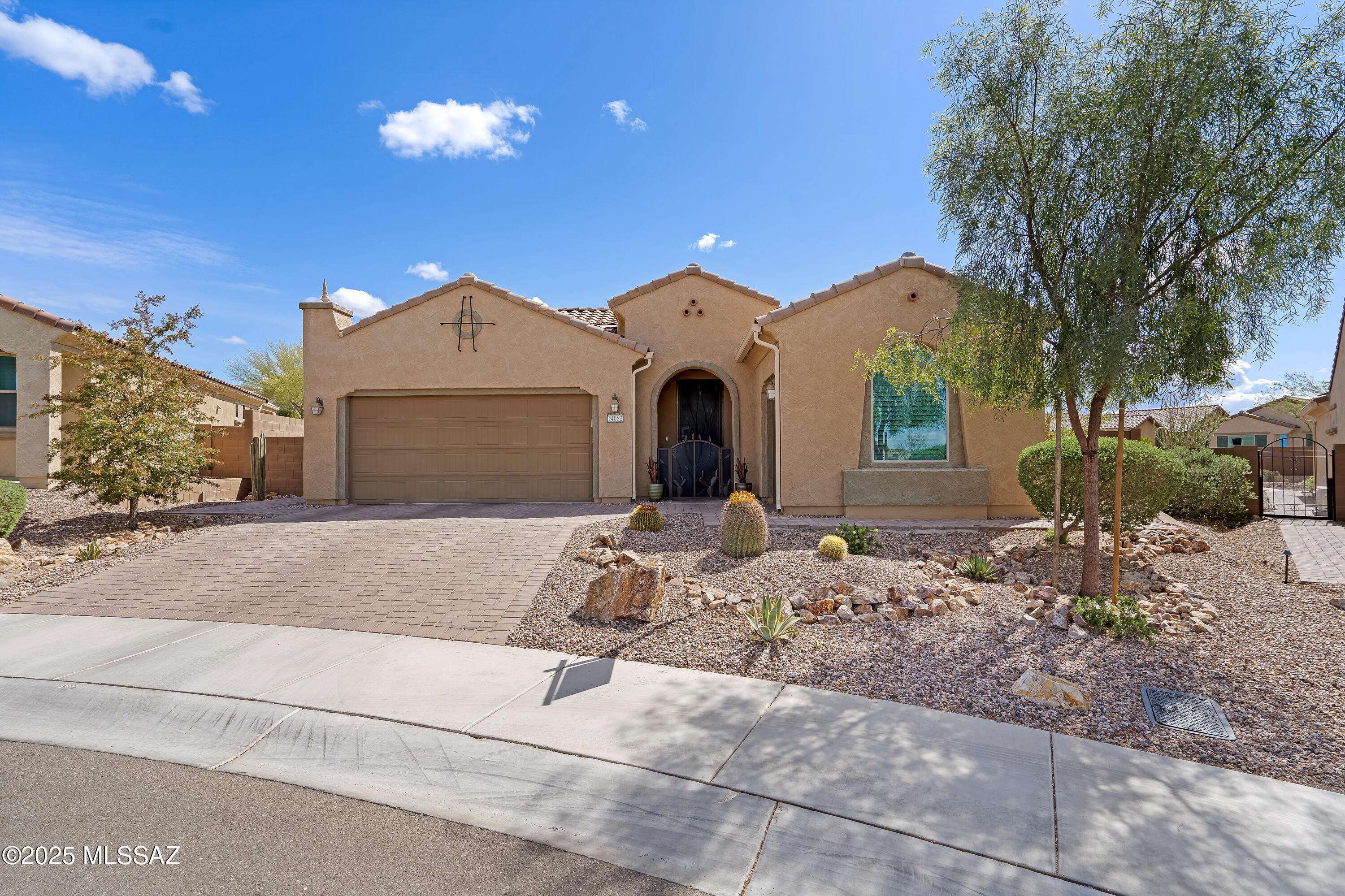 14082 N Tiyo Point Trail, Marana, AZ 85658