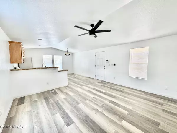 Tucson, AZ 85705,3426 N Romero Road #58