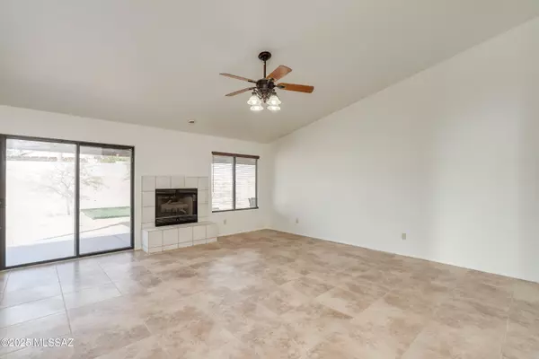 Tucson, AZ 85747,7919 S New Abbey Drive