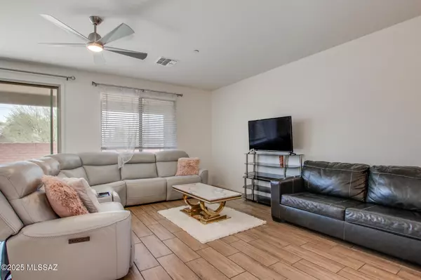 Tucson, AZ 85756,7228 S Via Gaucho Viejo