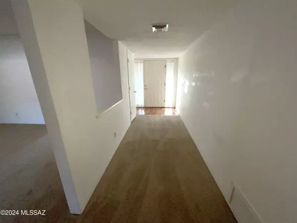 Tucson, AZ 85718,4700 N Calle Lampara