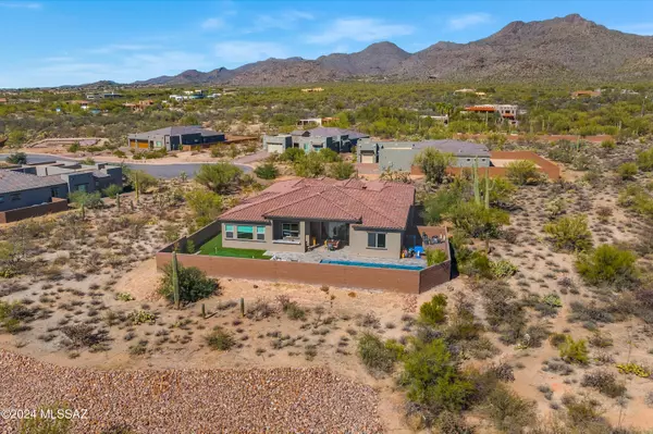 3845 W Carpas Wash Court,  Marana,  AZ 85658