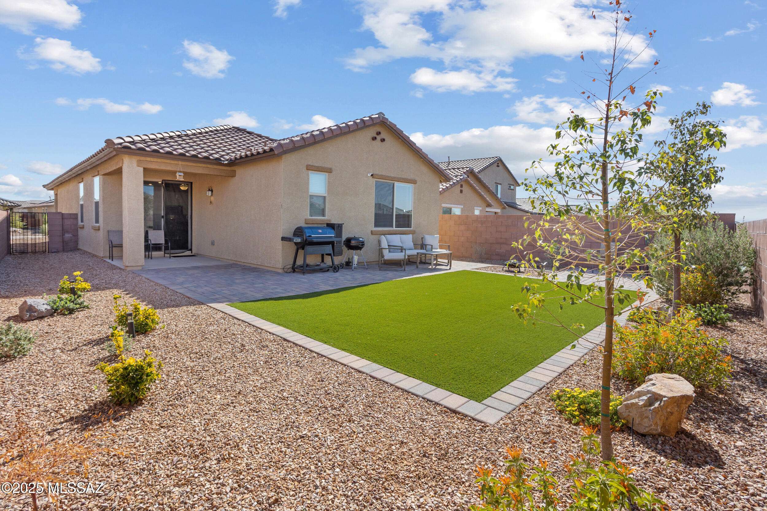 13181 E Iron Chief Drive, Tucson, AZ 85747