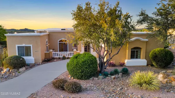 801 N Circulo Zagala, Tucson, AZ 85745