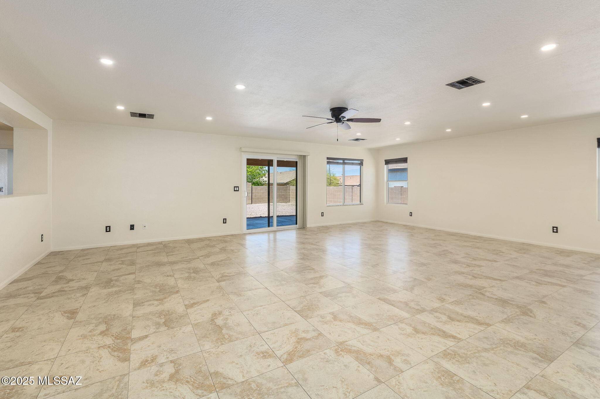 Vail, AZ 85641,512 S Sterling Vistas Way