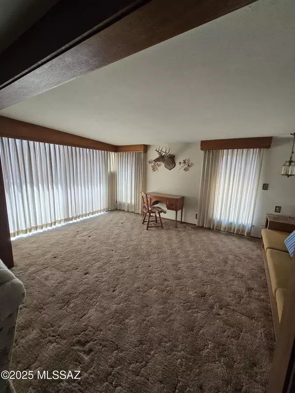 Tucson, AZ 85710,7140 E 28th Street