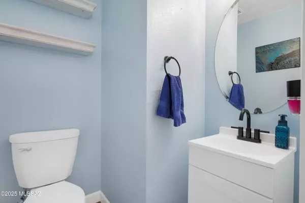 Tucson, AZ 85710,1985 S McConnell Drive