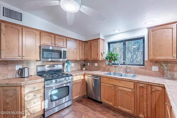 Tucson, AZ 85719,626 N Norton Avenue