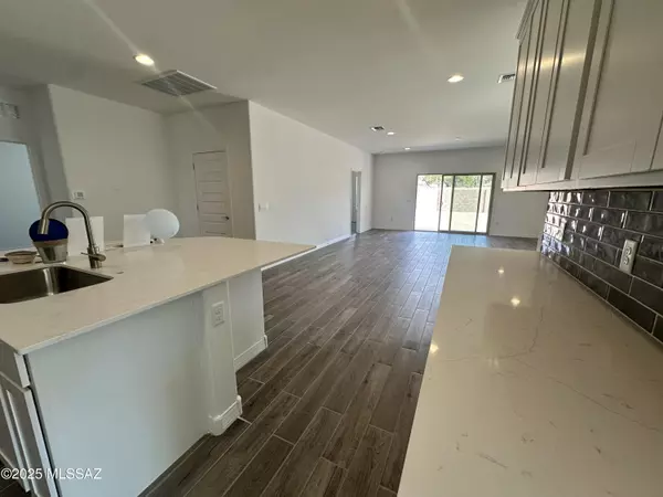 Marana, AZ 85658,5438 W Summer View Drive