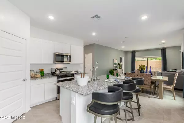 Marana, AZ 85653,9011 W Agave Garden Drive