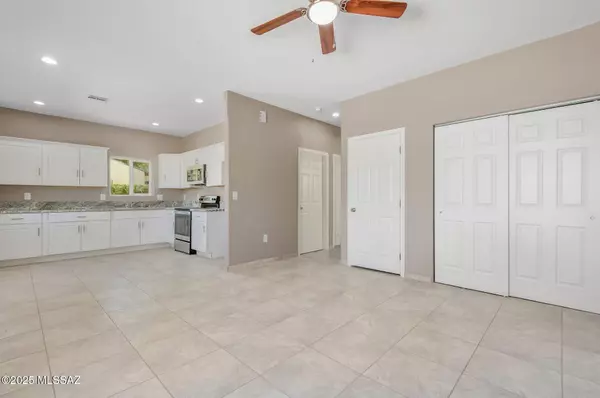 Tucson, AZ 85756,364 W Elvira Road