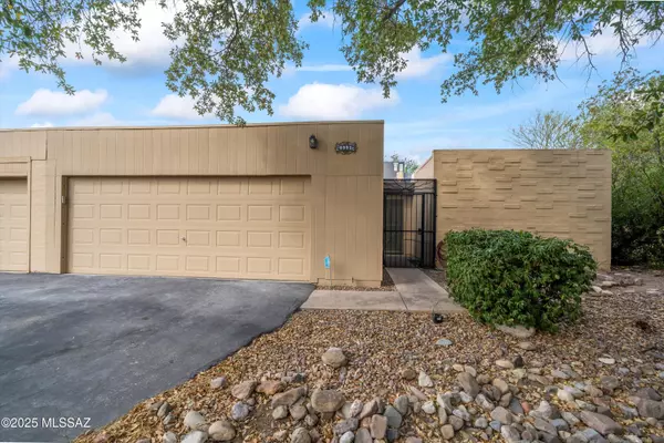 6991 E Abby Lane, Tucson, AZ 85715