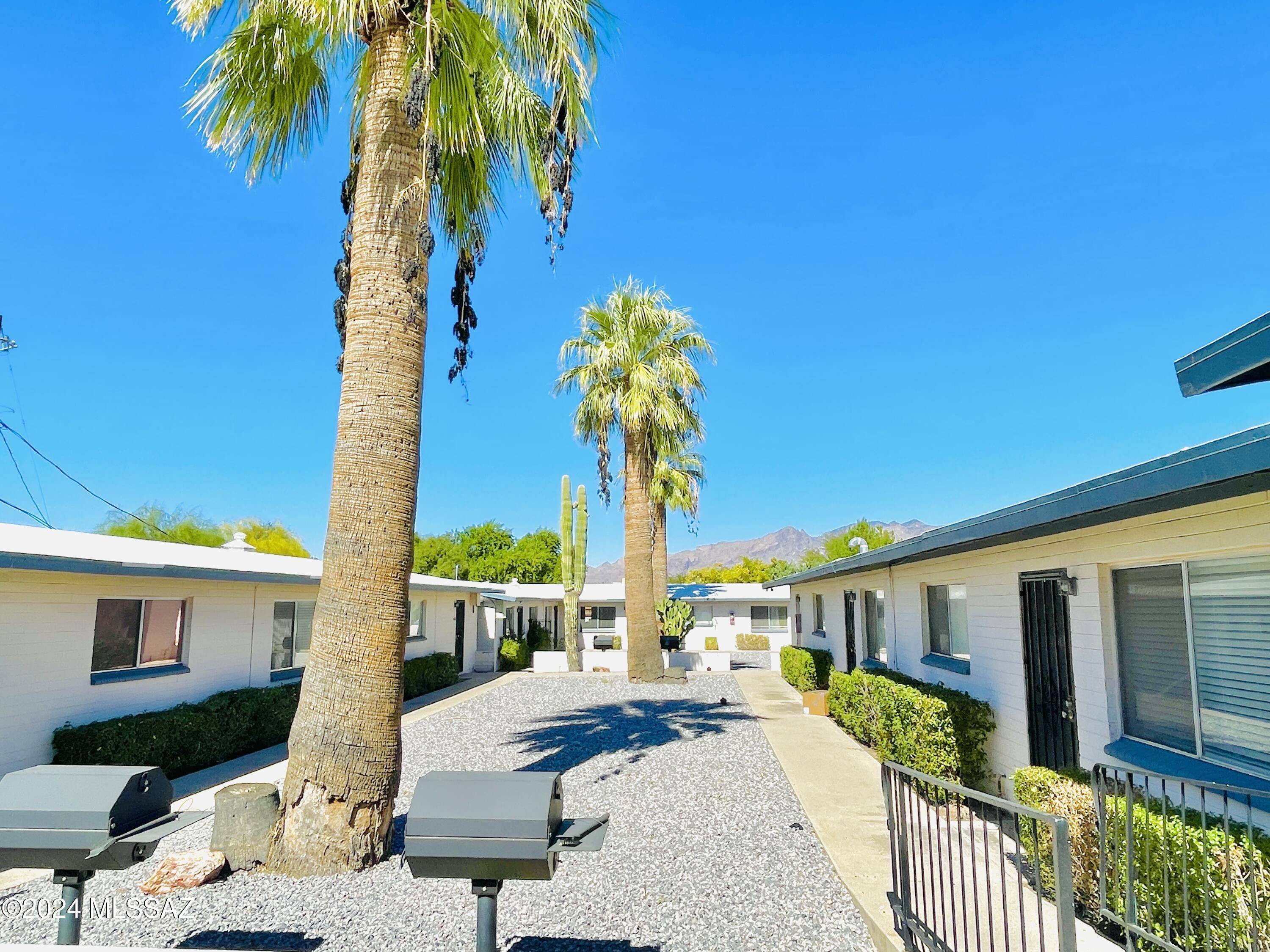 Tucson, AZ 85716,3717 E Lee Street #5