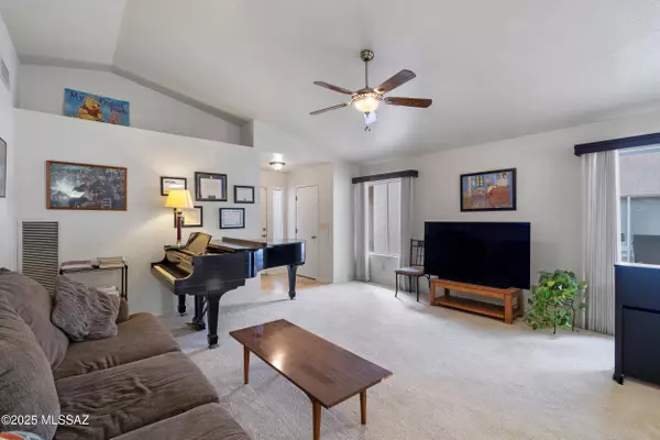 Tucson, AZ 85741,4654 W Gatehinge Court