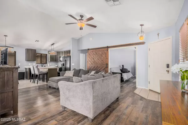 Sahuarita, AZ 85629,758 W Calle Ormino