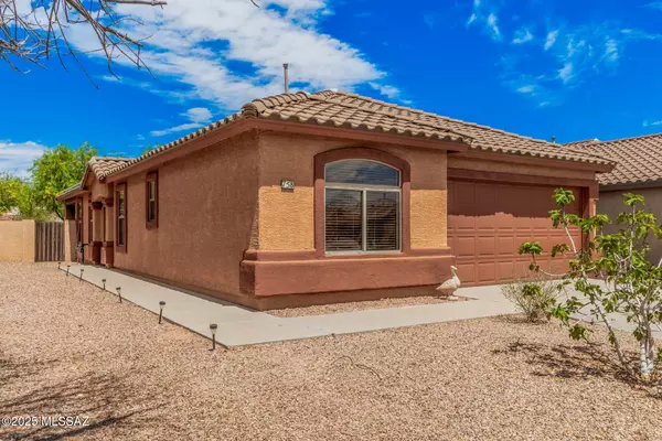 Sahuarita, AZ 85629,758 W Calle Ormino