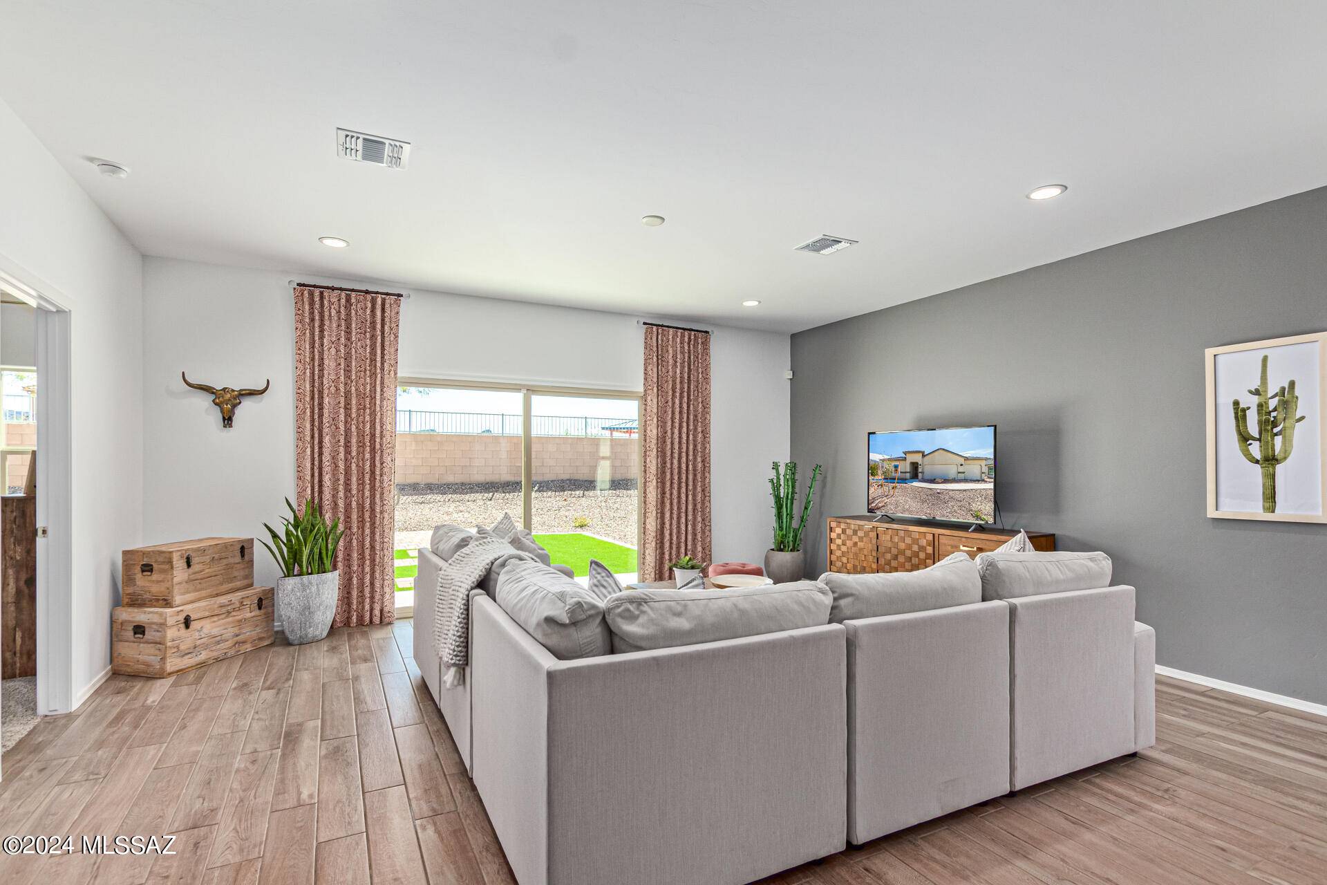 Marana, AZ 85653,8664 W Prairie Acacia Drive