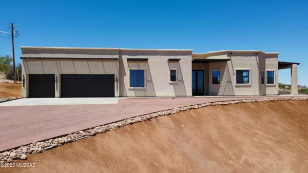 Rio Rico, AZ 85648,1221 Circulo Yerba Buena