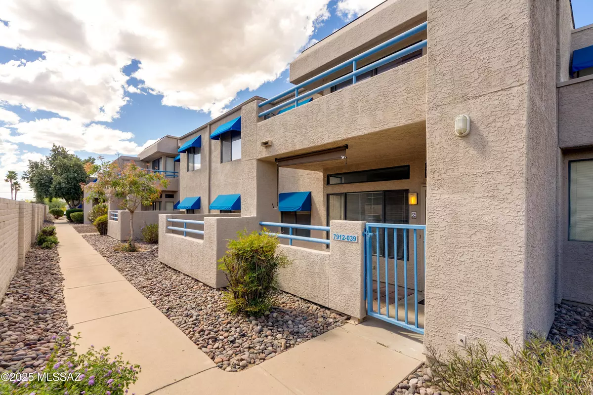 Tucson, AZ 85710,7912 E Colette Circle #UNIT 39
