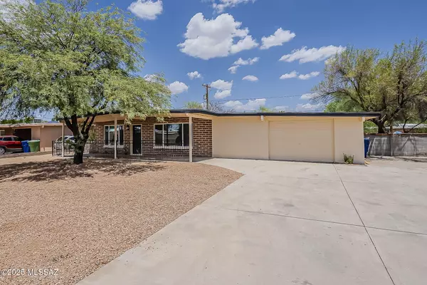 Tucson, AZ 85710,6833 E Calle Marte