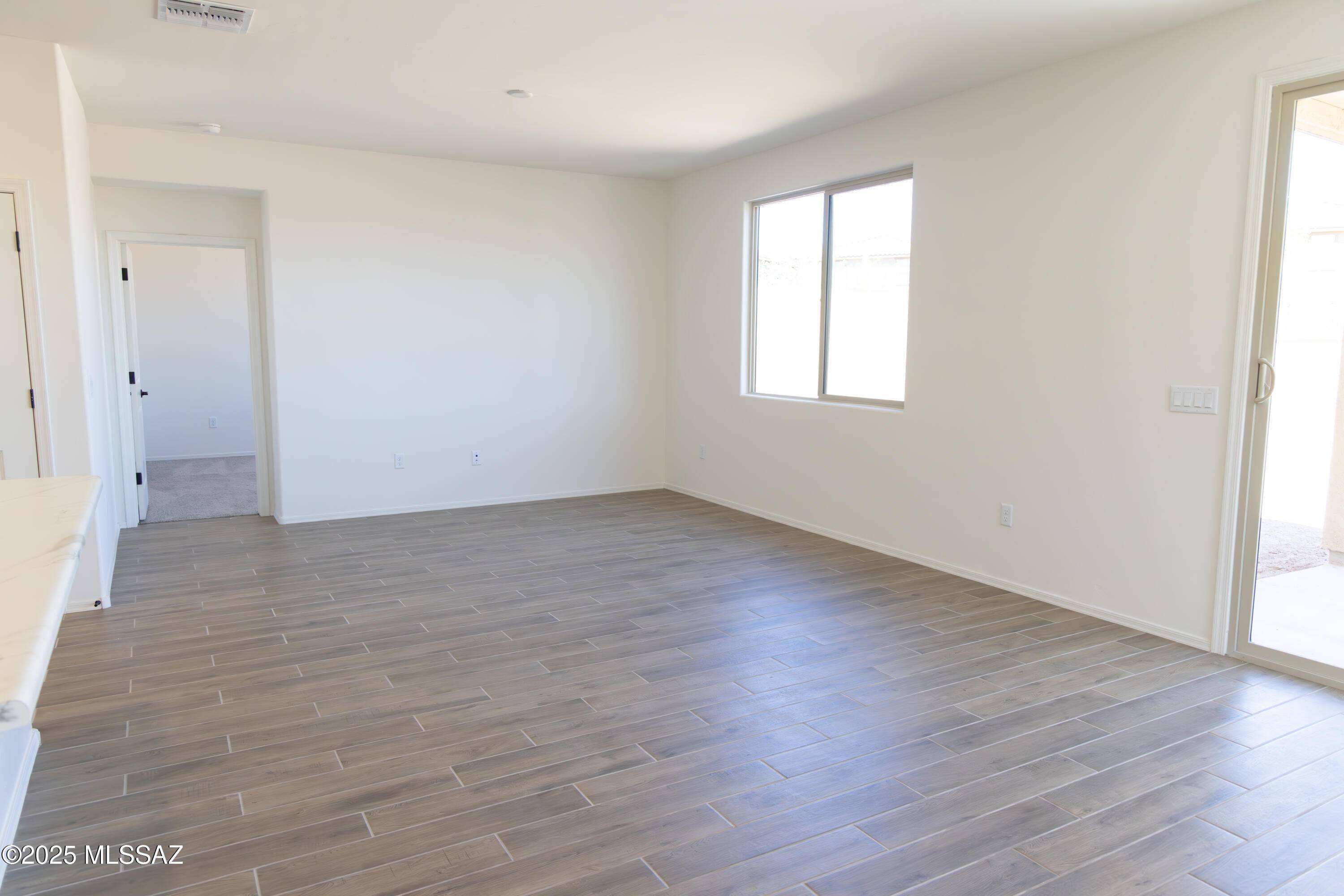 Sahuarita, AZ 85629,898 W Calle Bombona