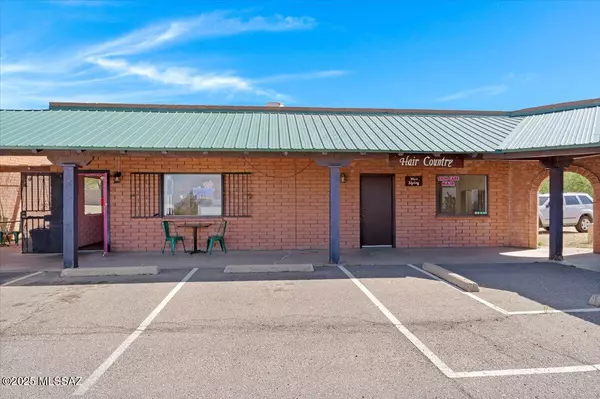 Oracle, AZ 85623,399 E American Avenue